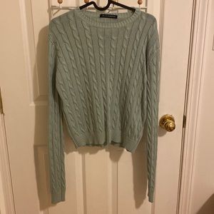 Brandy Melville crop top green sweater
